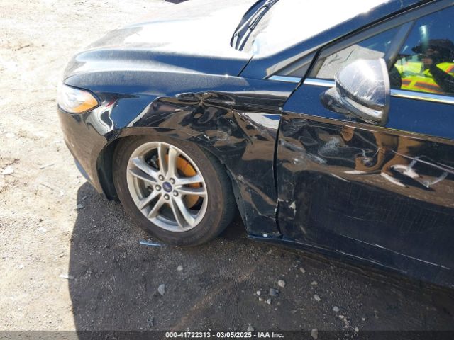 3FA6P0HD4JR189157 Ford FUSION SE