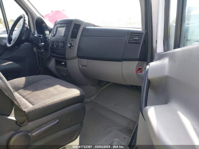 WDYPE8DC2FP113570 Freightliner Sprinter 2500 High Roof