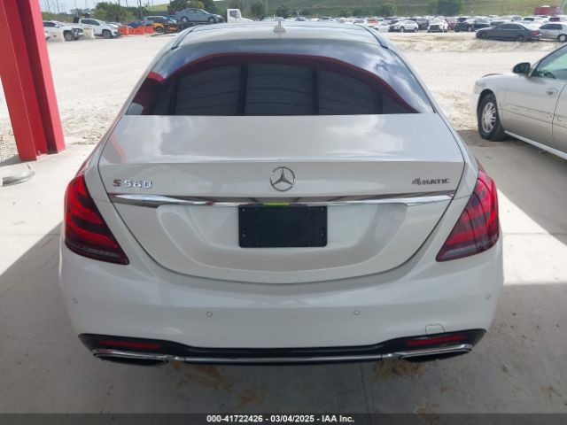 WDDUG8GB3JA380620 Mercedes-Benz S 560 4matic