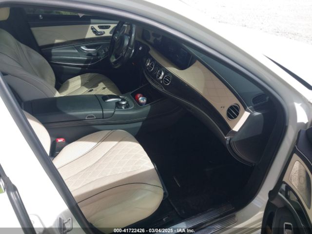 WDDUG8GB3JA380620 Mercedes-Benz S 560 4matic