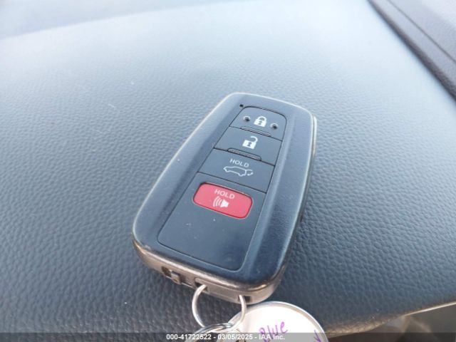 5TDGZRBH6MS076465 Toyota Highlander Xle