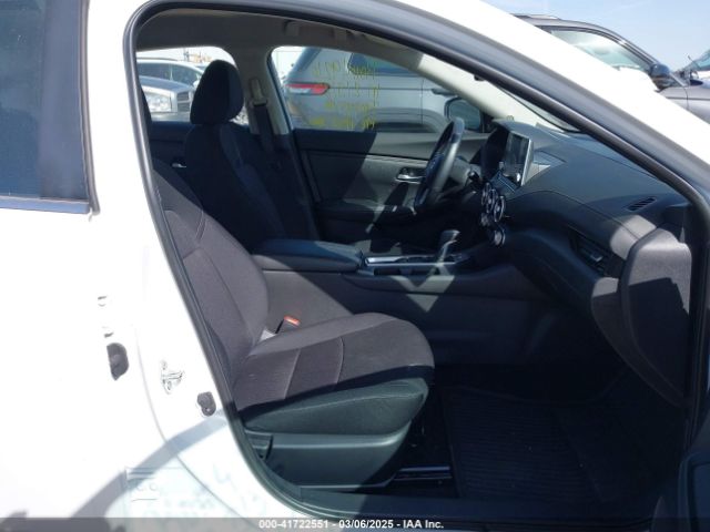 3N1AB8CV2NY318741 Nissan Sentra Sv Xtronic Cvt