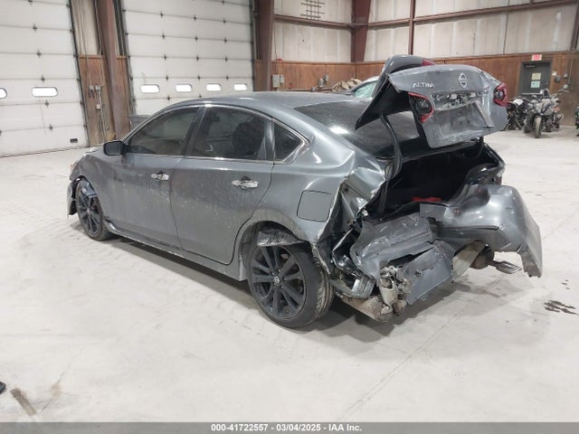 1N4AL3AP8HC211942 Nissan Altima 2.5 Sr