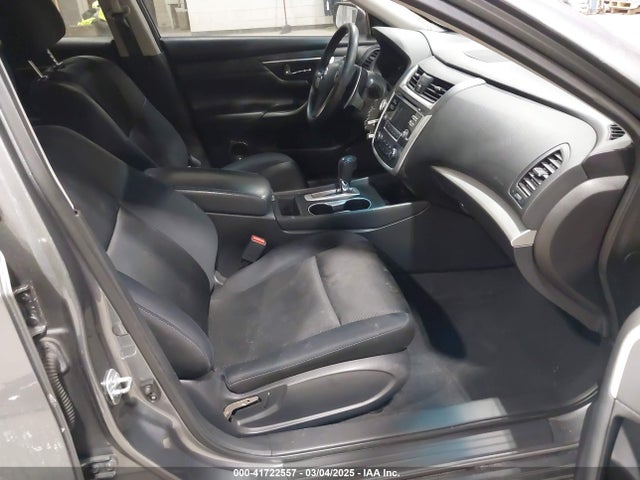 1N4AL3AP8HC211942 Nissan Altima 2.5 Sr