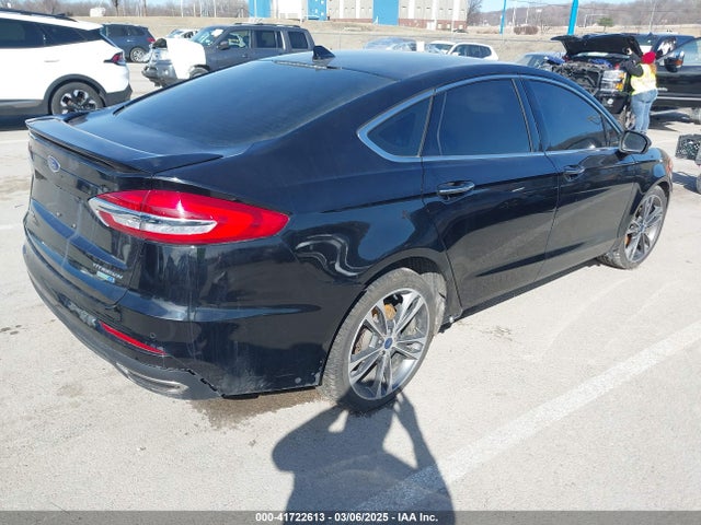 Ford Fusion Titanium 2020 3FA6P0D93LR131495 Image 4