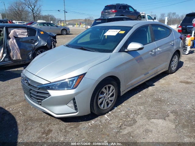 Hyundai ELANTRA SE 2019 5NPD74LF2KH471559 Image 2