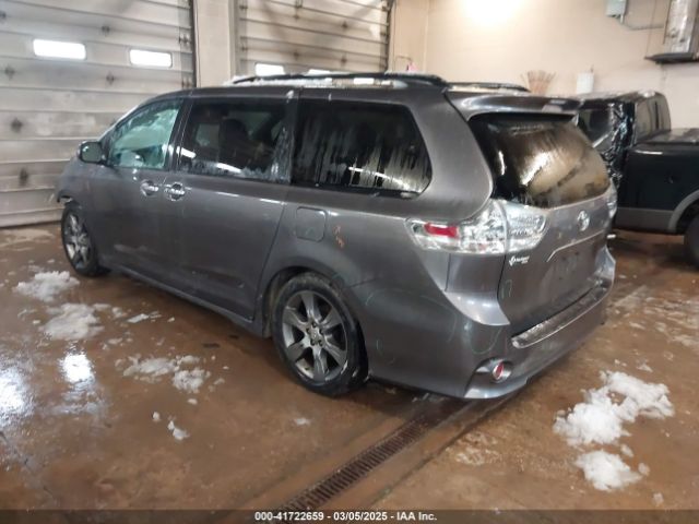 5TDXK3DC8FS554651 Toyota Sienna Se 8 Passenger