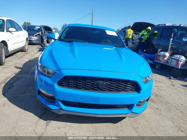 1FA6P8AM8H5236924 Ford Mustang V6