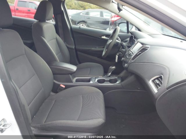 1G1BE5SM5H7106284 Chevrolet Cruze Lt Auto