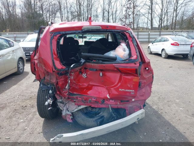 JA4AD3A34HZ031806 Mitsubishi Outlander Se