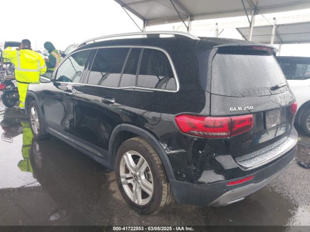 2020 MERCEDES-BENZ GLB 250 W1N4M4GB3LW050275 Photo 2