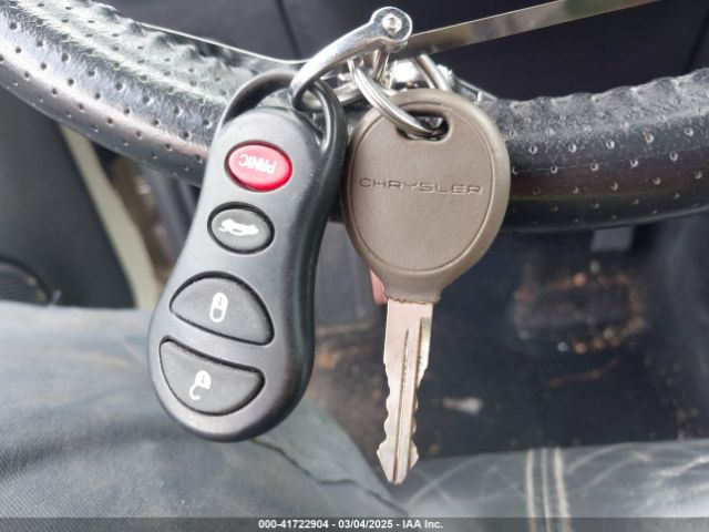 2005 CHRYSLER PT CRUISER 3C3AY75SX5T265880 Photo 10