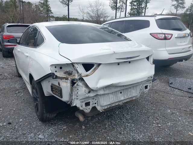 Chrysler 200 Limited 2015 1C3CCCABXFN546911 Image 6
