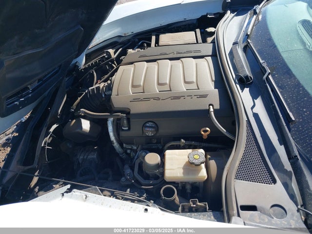 1G1YF2D78J5104592 Chevrolet CORVETTE STINGRAY