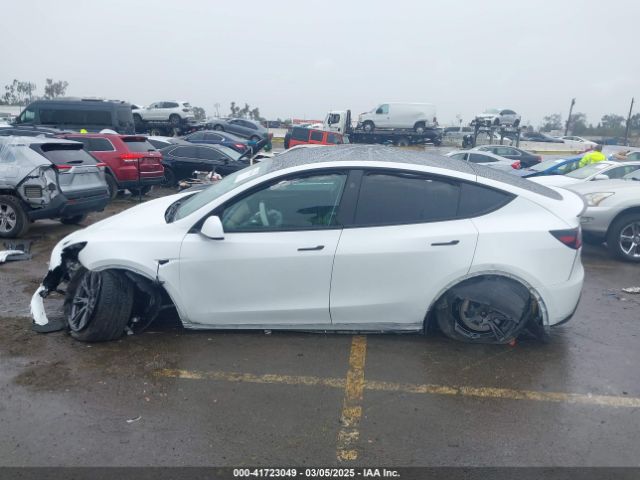 7SAYGDEEXRF230169 Tesla Model Y Long Range Dual Motor All-wheel Drive