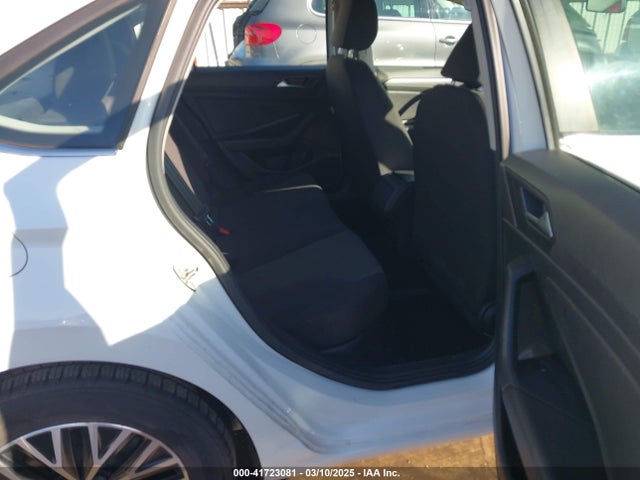 3VWC57BU8KM082239 Volkswagen Jetta 1.4t R-line/1.4t S/1.4t Se