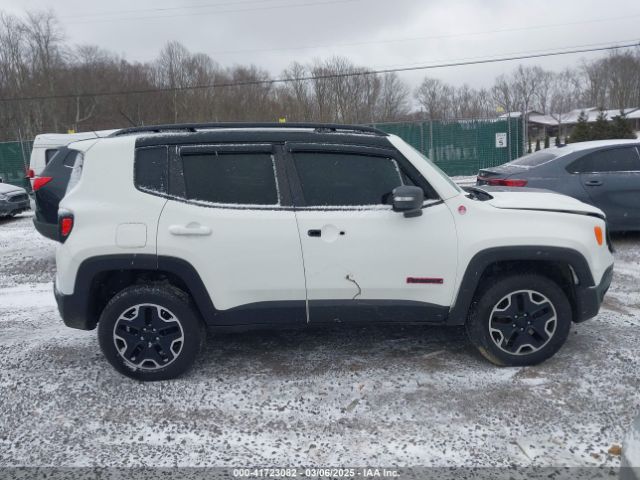 ZACCJBCB7HPE63424 Jeep Renegade Trailhawk 4x4