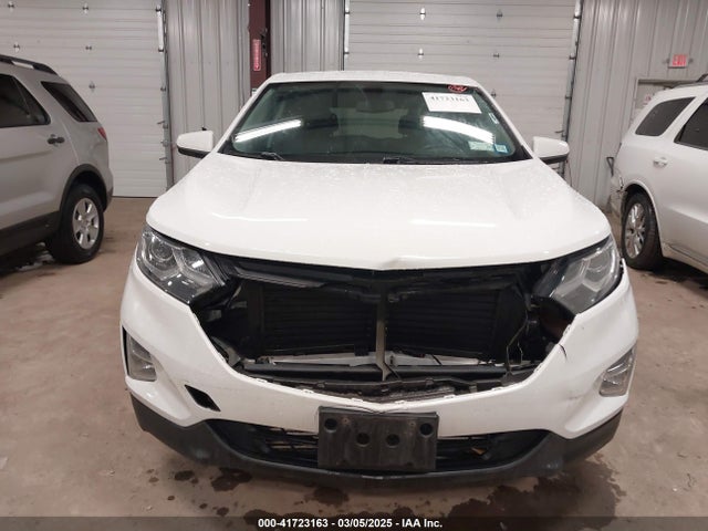 2GNAXSEV9J6298094 Chevrolet EQUINOX LT