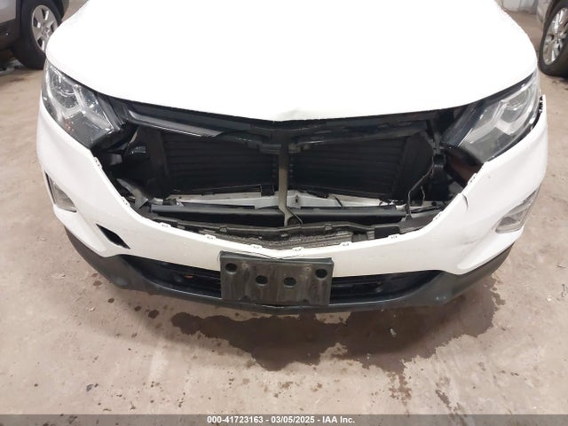 2GNAXSEV9J6298094 Chevrolet EQUINOX LT