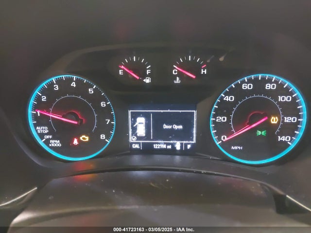 2GNAXSEV9J6298094 Chevrolet EQUINOX LT