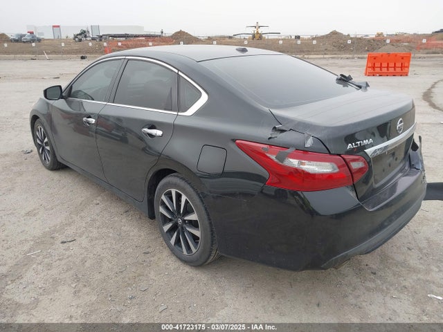 1N4AL3APXJC156643 Nissan Altima 2.5 Sl