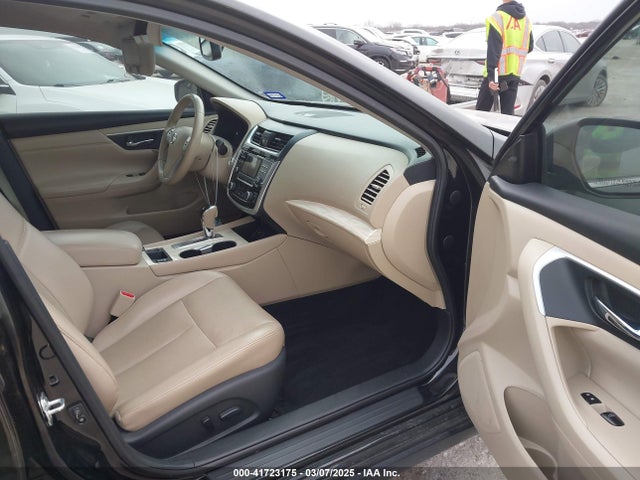 1N4AL3APXJC156643 Nissan Altima 2.5 Sl