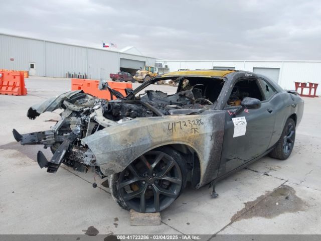2022 DODGE CHALLENGER 2C3CDZBT7NH204301 Photo 1