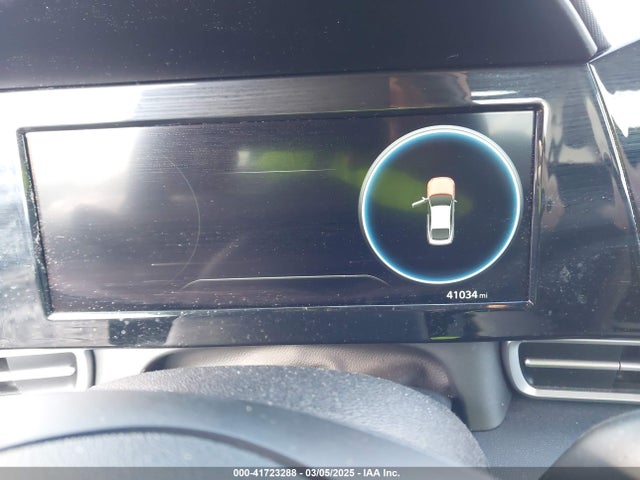 5NPLN4AGXNH069077 Hyundai ELANTRA SEL