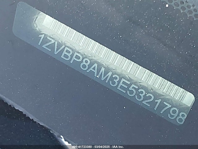 1ZVBP8AM3E5321798 Ford Mustang V6