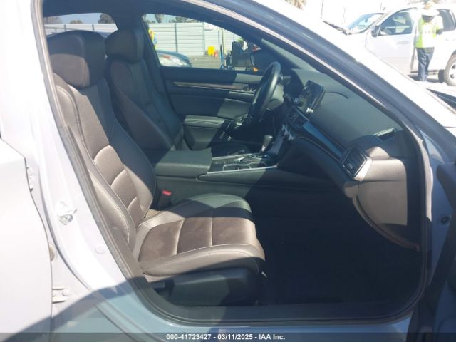 1HGCV1F38NA031845 Honda Accord Sport