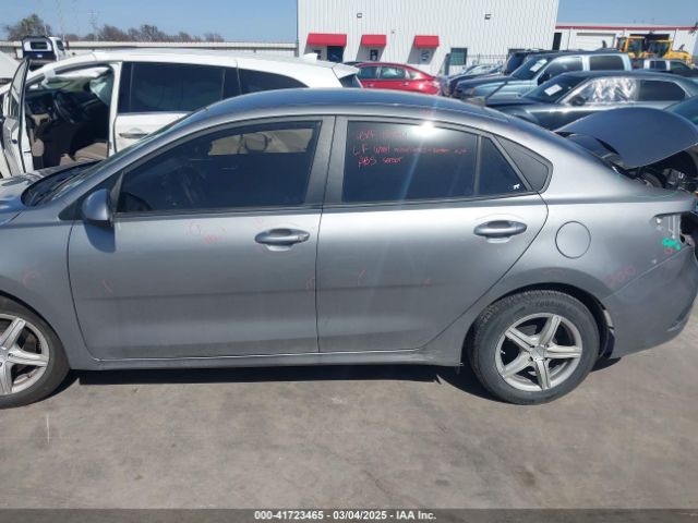 3KPA24AD7NE431084 KIA RIO S