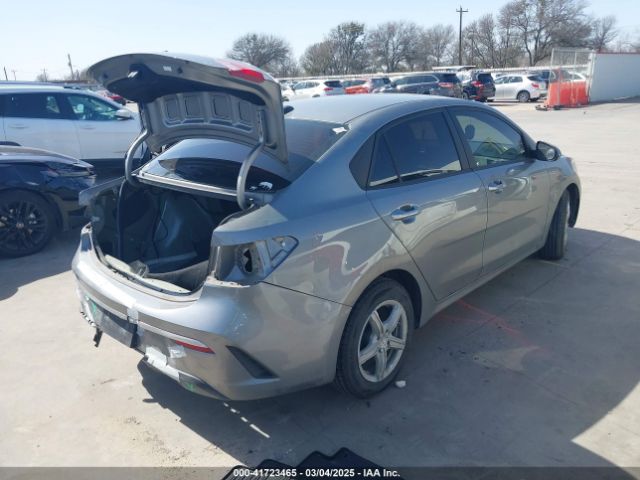 3KPA24AD7NE431084 KIA RIO S
