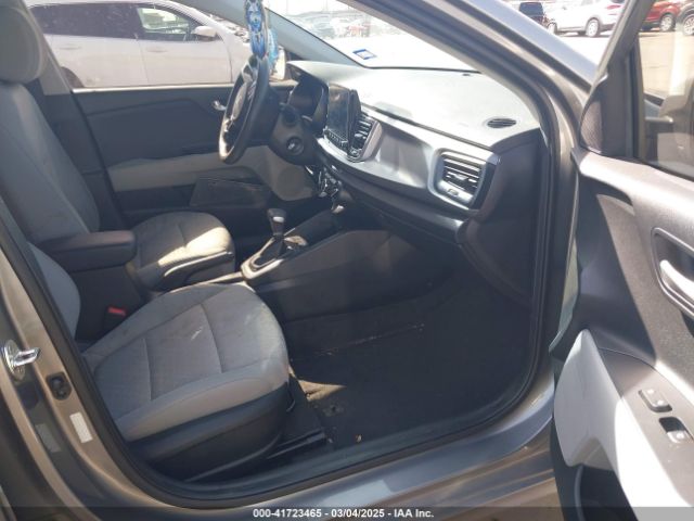 3KPA24AD7NE431084 KIA RIO S