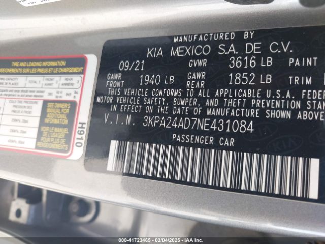 3KPA24AD7NE431084 KIA RIO S