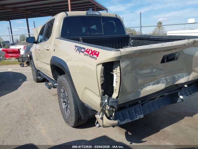 3TMCZ5AN4KM189987 Toyota Tacoma Trd Off Road