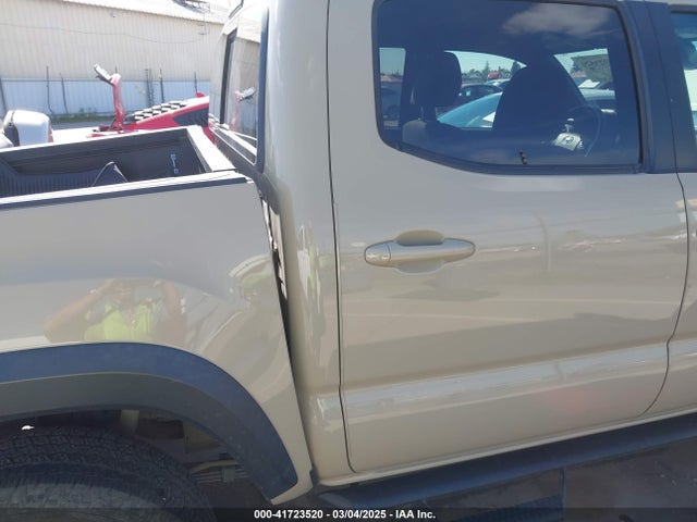 3TMCZ5AN4KM189987 Toyota Tacoma Trd Off Road