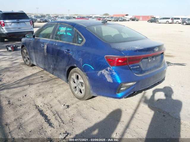 3KPF24AD1KE110742 KIA Forte Lxs