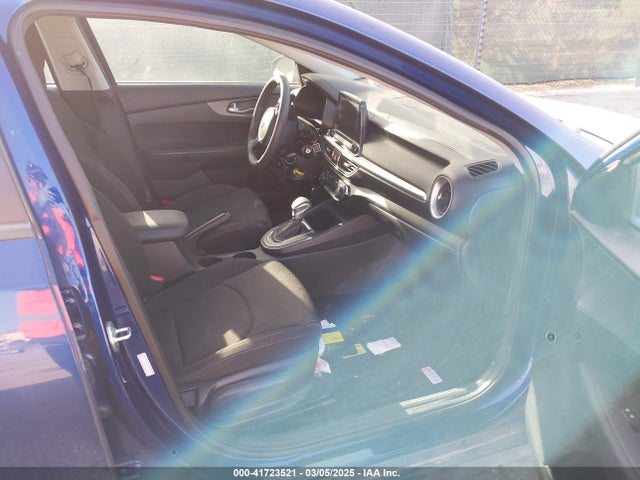 3KPF24AD1KE110742 KIA Forte Lxs