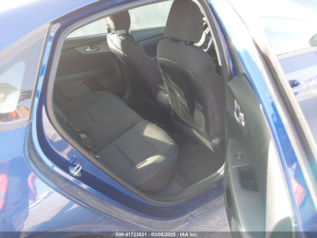 3KPF24AD1KE110742 KIA Forte Lxs