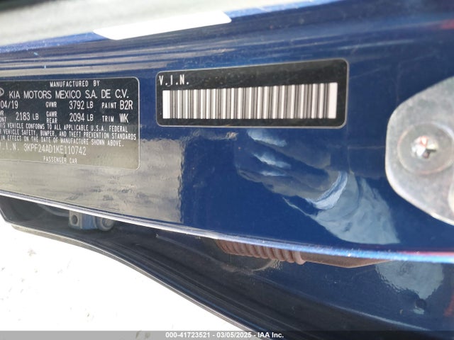 3KPF24AD1KE110742 KIA Forte Lxs
