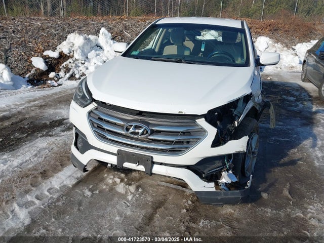 5NMZTDLB9JH106967 Hyundai Santa Fe Sport 2.4l