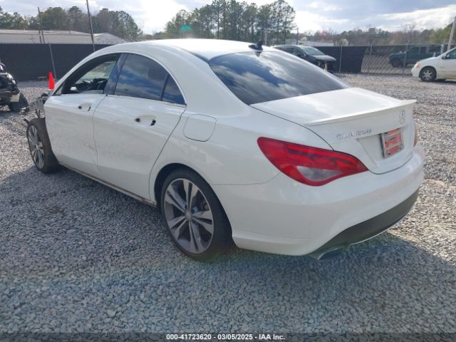 2016 MERCEDES-BENZ CLA 250 WDDSJ4EB0GN313818 Photo 2