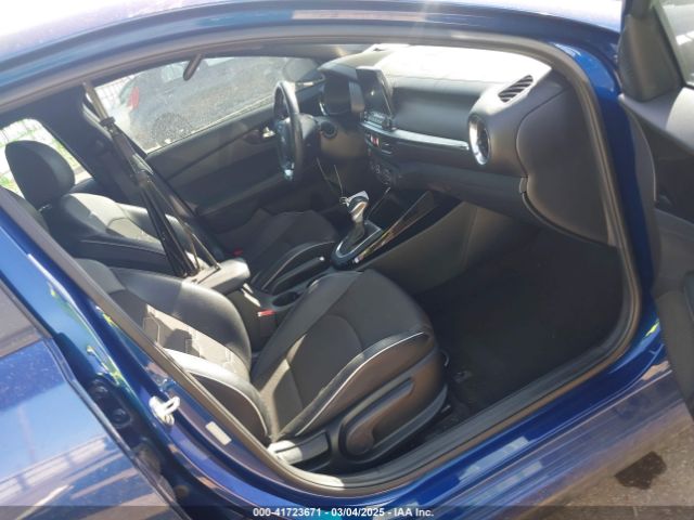 3KPF34AD3ME282383 KIA Forte Gt-line