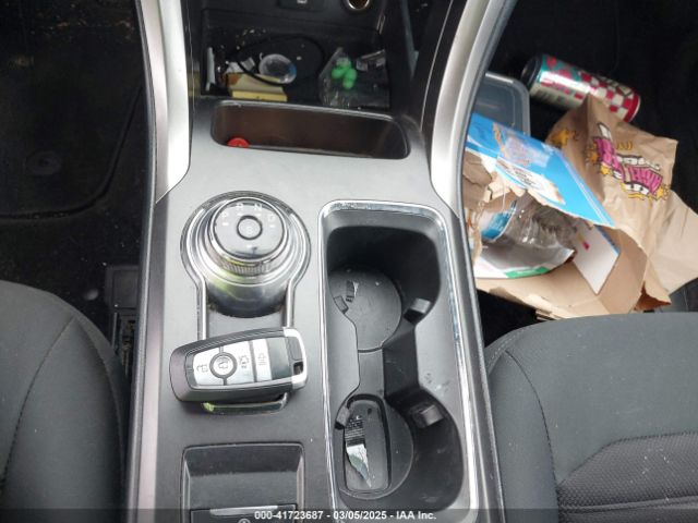 3FA6P0HD5HR293845 Ford FUSION SE