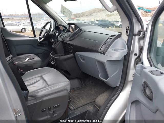 1FTYE1CG8HKB42051 Ford Transit-150