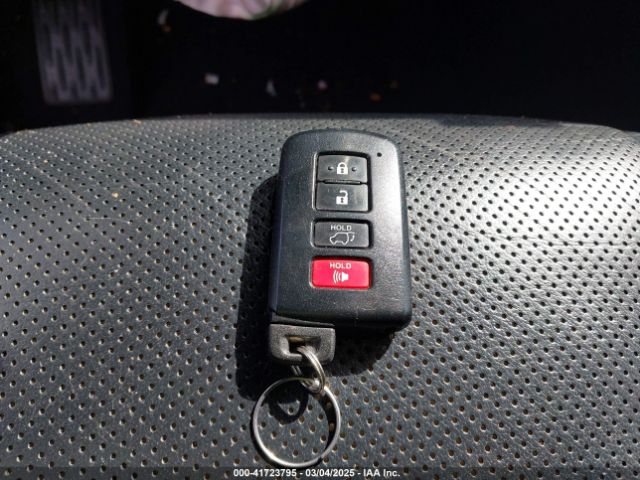 5TDYKRFH9GS172713 Toyota Highlander Limited V6