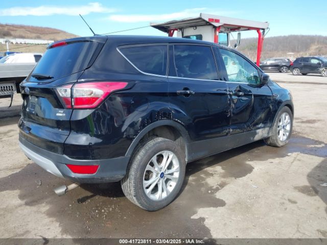 1FMCU9GD5HUB76458 Ford ESCAPE SE