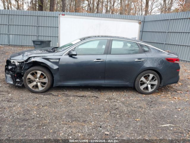 5XXGT4L38LG399424 KIA Optima S
