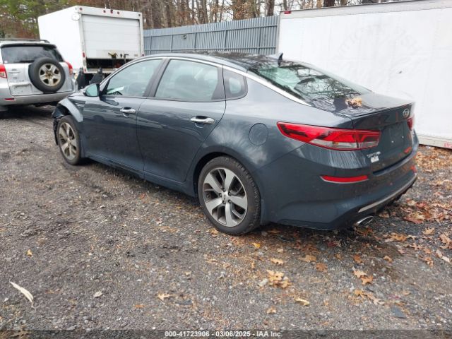 5XXGT4L38LG399424 KIA Optima S