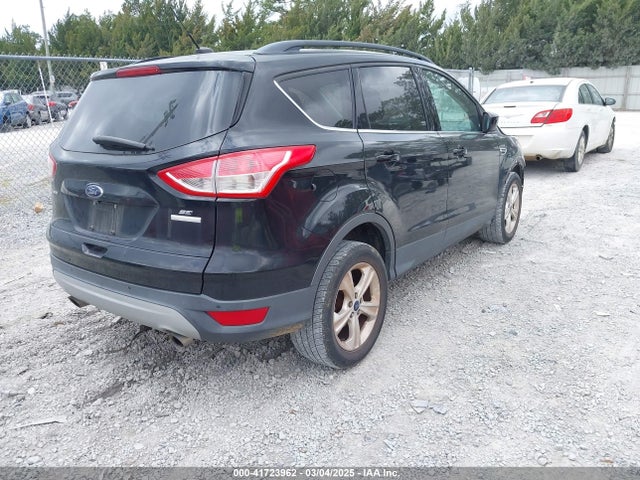 1FMCU0GX7GUC39581 Ford ESCAPE SE
